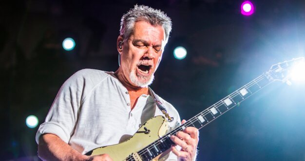 Photo of Morto Eddie van Halen, fondatore e leggendario chitarrista dei Van Halen